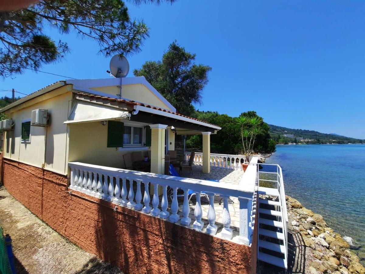 Blue Horizon Villa Mpoukaris Exterior photo